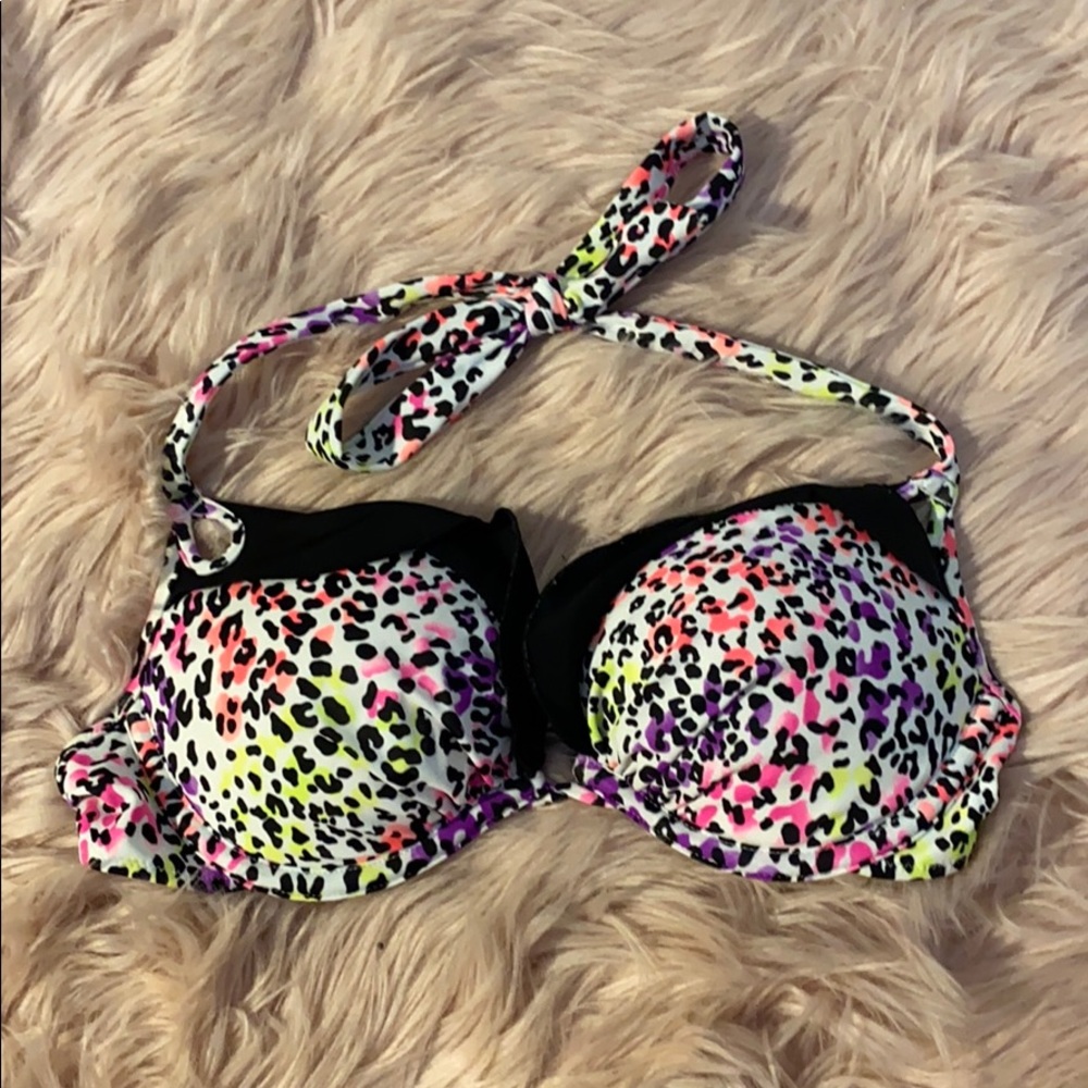 Victoria’s Secret bathing suit top